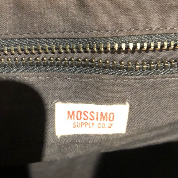 🔥Sale🔥Mossimo Supply Co Clutch - Picture 3 of 5